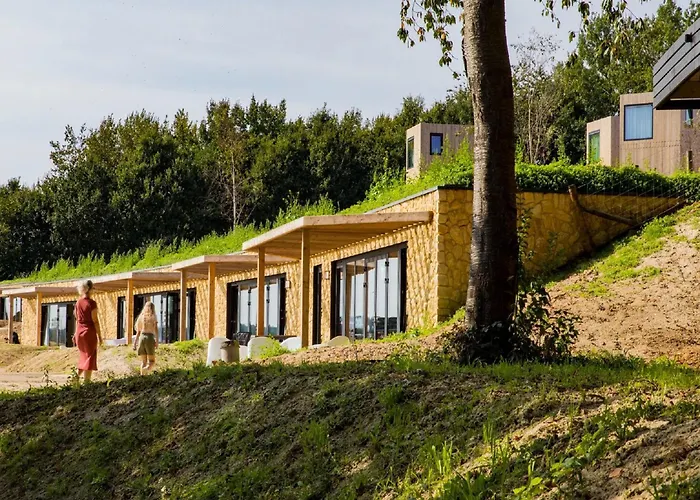 Special Hillside Lodge In Gulpen